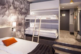 Copyright: : Kurola Photography Superior Family room